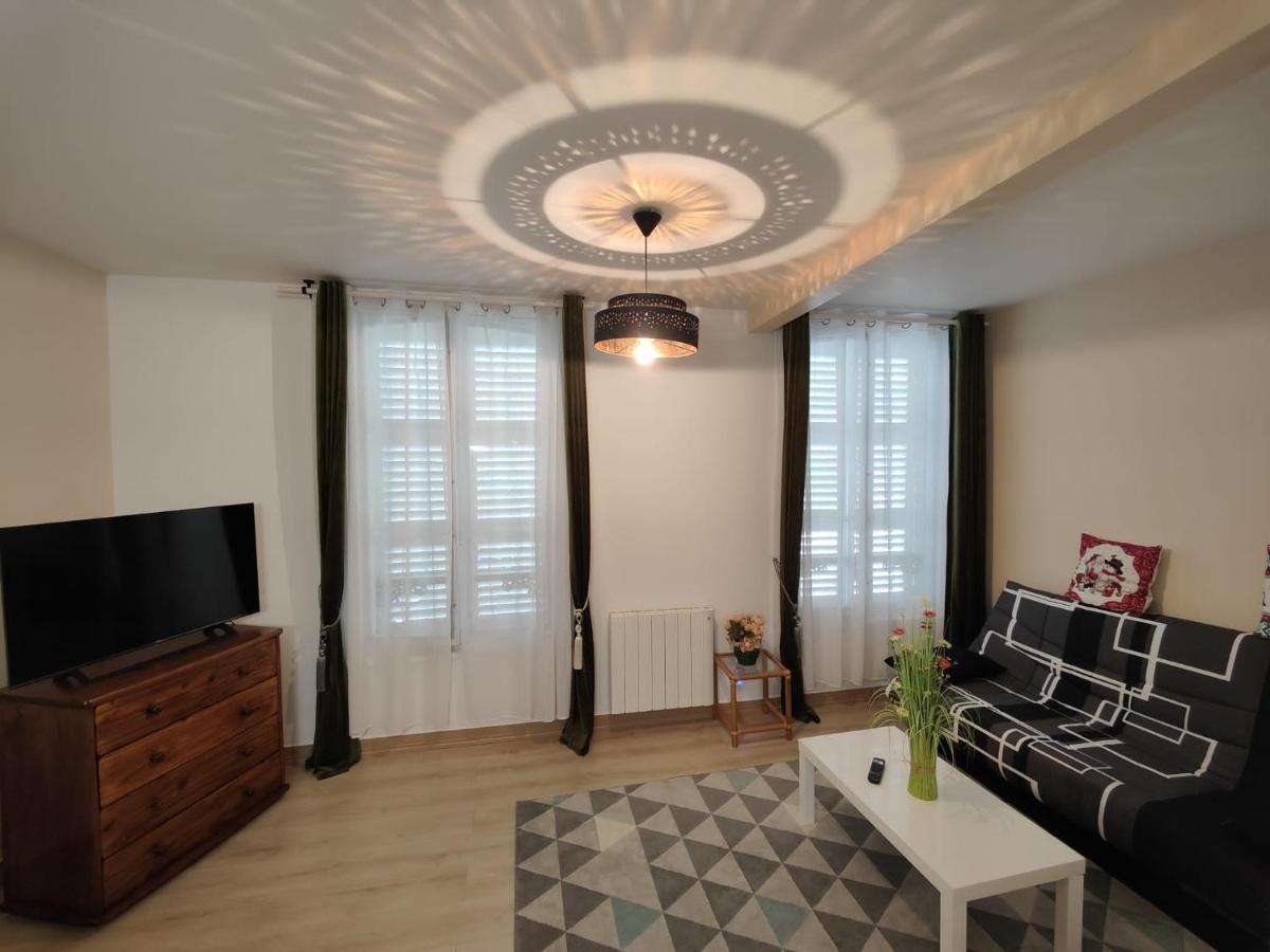 Appartement En Residence Жизор Экстерьер фото